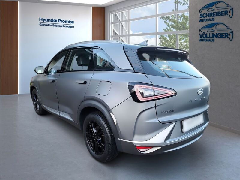 Gebraucht Hyundai Nexo Basis 163 PS (119 kW) 2021 Dusk blue / mic SUV