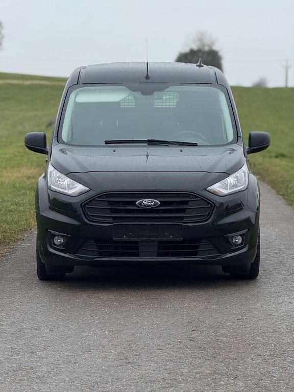 Używany Ford Transit Connect Trend 120 KM (88 kW) 2021 Czarny Minivan
