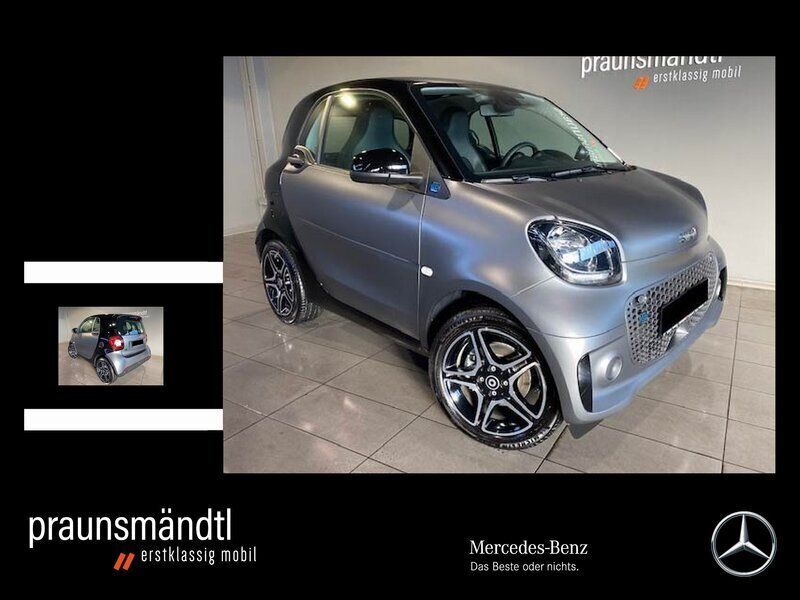Grau Gebraucht 2023 Smart ForTwo Electric Drive Pulse Coupé | 17.900 € (Teuer) - Bild 1/4