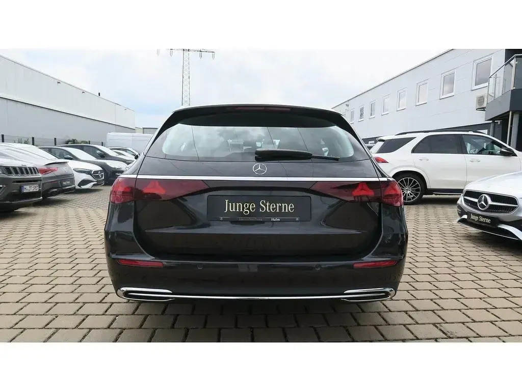 Brugt Mercedes E220 Advanced 197 HK (144 kW) 2025 Grå Sedan