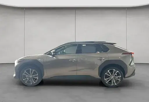 Gebraucht Toyota bZ4X Lounge 164 kW (224 PS) 2025 Palladiumsilber metallic/dach SUV