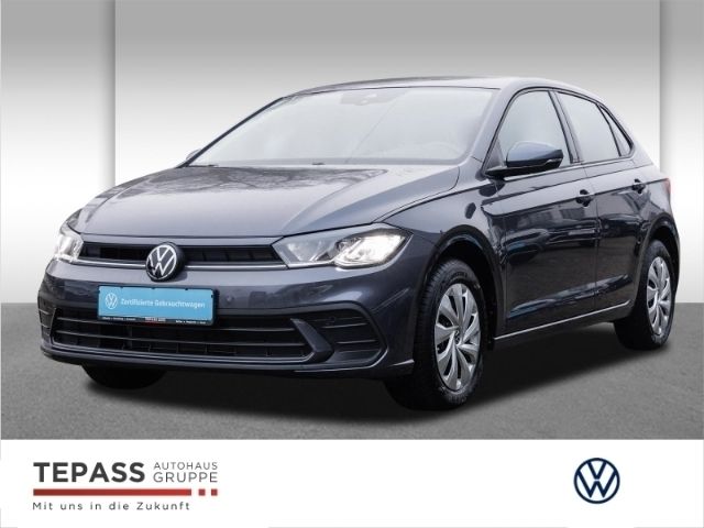 Grau Gebraucht 2024 VW Polo Life Limousine | 19.490 € (Fairer Preis) - Bild 1/4