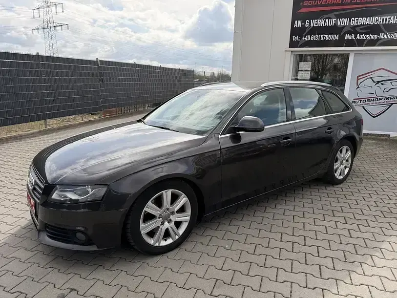 Używany Audi A4 Ambition 143 KM (105 kW) 2009 Czarny Kombi