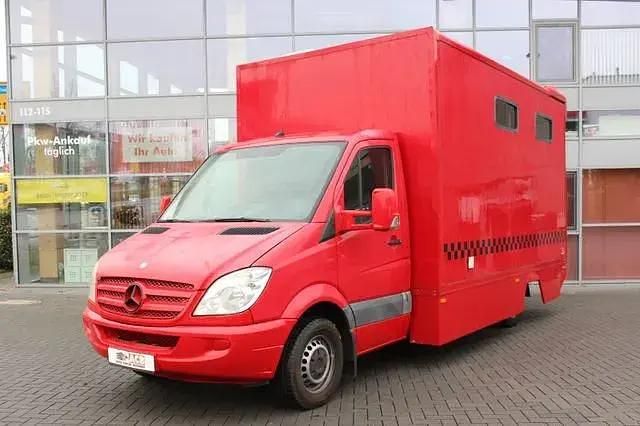 Second-hand Mercedes Sprinter 109 CP (80 kW) 2008 Roșu Van