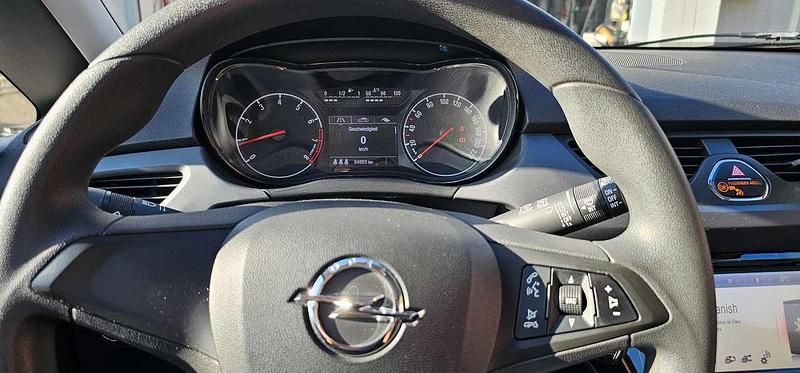 Gebraucht Opel Corsa Innovation 90 PS (66 kW) 2015 Lichtsilber Kleinwagen