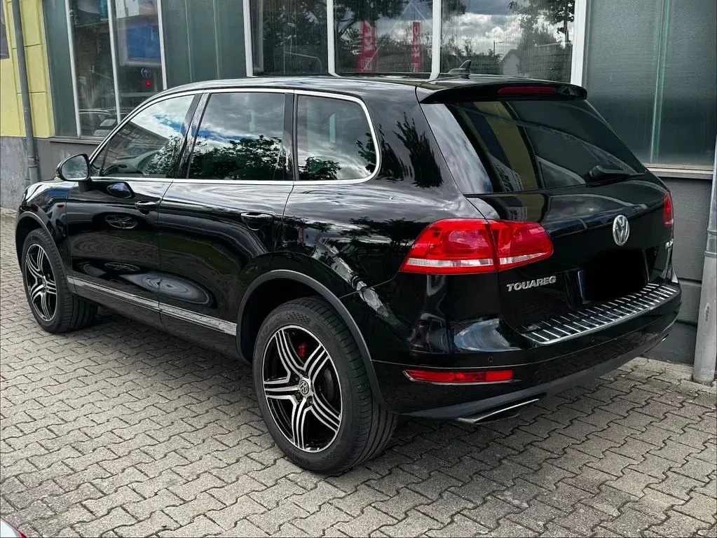 Gebraucht VW Touareg 239 PS (175 kW) 2011 Schwarz SUV