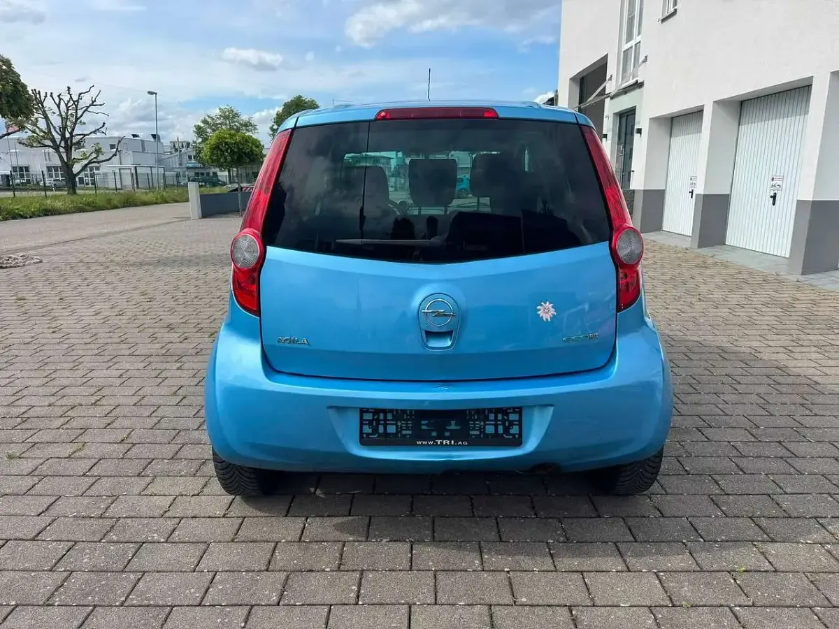 Gebraucht Opel Agila Edition 65 PS (47 kW) 2010 Marokko blau Kleinwagen
