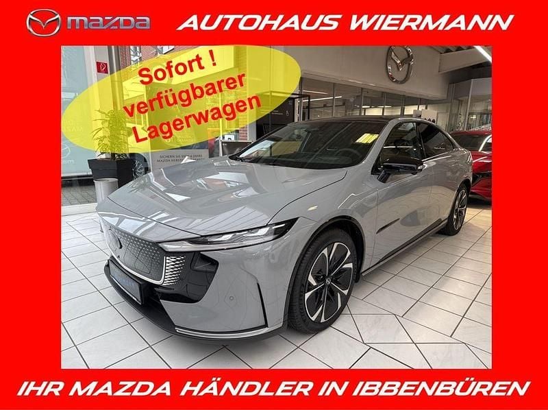 Grau Neu 2025 Mazda 6e Takumi-Line Limousine | 38.490 € (Fairer Preis) - Bild 1/4