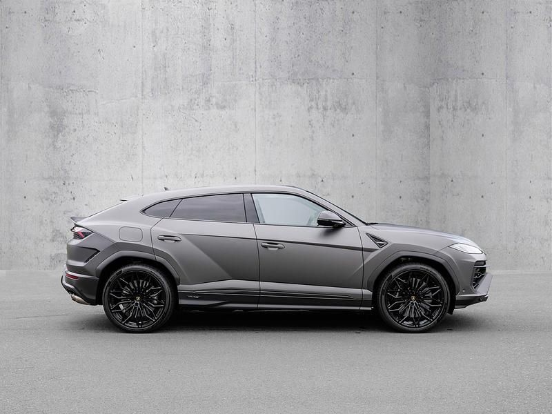 Usata Lamborghini Urus 799 CV (587 kW) 2026 Grigio SUV