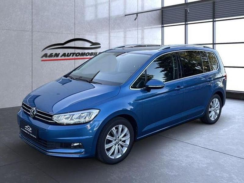 Blau Gebraucht 2019 VW Touran Highline Van / Kleinbus | 18.990 € (Guter Preis) - Bild 1/4