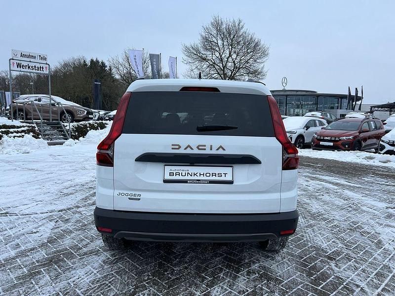 Neu Dacia Jogger Extreme 141 PS (103 kW) 2025 Arktisweiß Van / Kleinbus