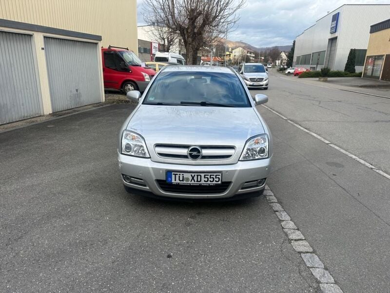 Gebraucht Opel Signum Elegance 155 PS (114 kW) 2003 Silber Kleinwagen