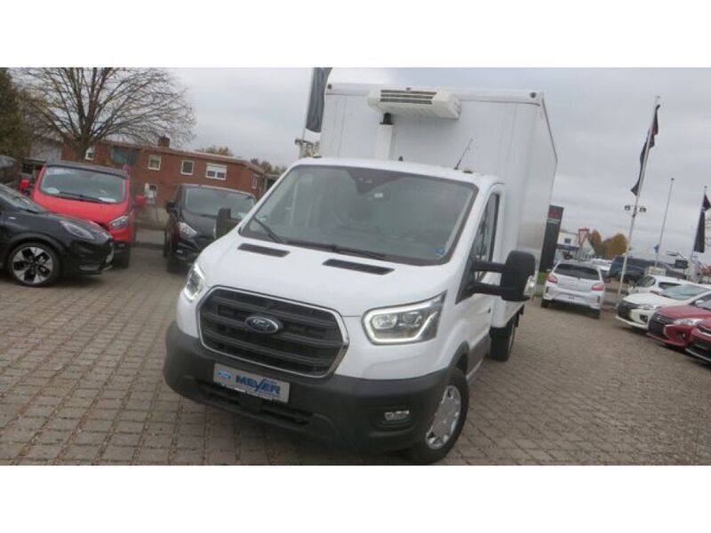 Gebraucht Ford Transit Trend 131 PS (96 kW) 2022 Frostweiß Van
