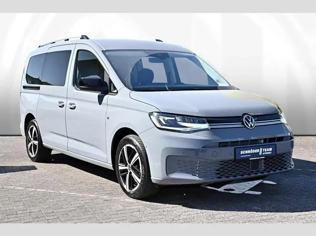 Gebraucht VW Caddy Maxi Goal 122 PS (89 kW) 2024 Grau Van / Kleinbus