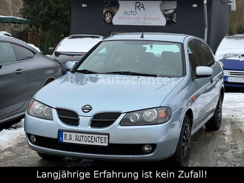 Gebraucht Nissan Almera Acenta+ 98 PS (72 kW) 2004 Blau Kleinwagen