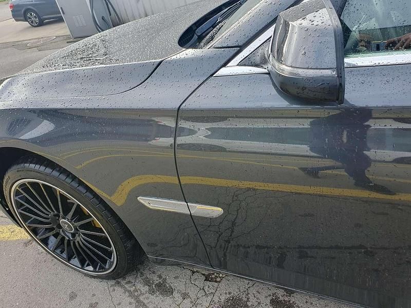 Gebraucht BMW 740 313 PS (230 kW) 2013 Grau Limousine