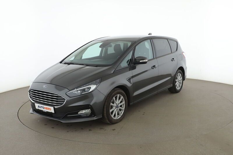 Grau Gebraucht 2020 Ford S-MAX Trend Van / Kleinbus | 19.360 € (Guter Preis) - Bild 1/4