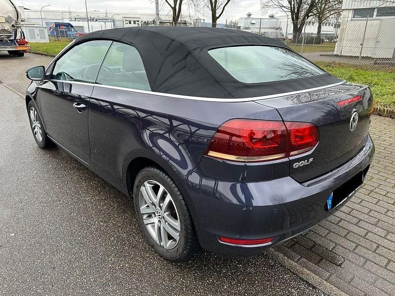 Gebraucht VW Golf Cabriolet 105 PS (77 kW) 2012 Violet Cabrio