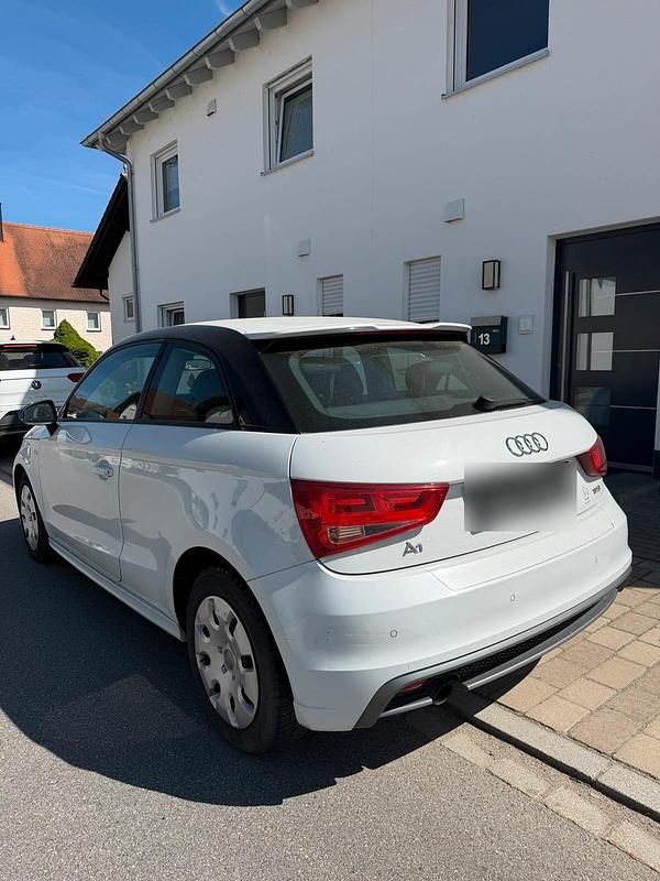 Second-hand Audi A1 86 CP (63 kW) 2015 Alb Hatchback