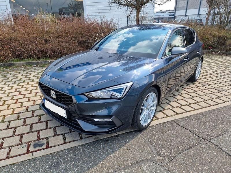 Gebraucht Seat Leon FR 204 PS (150 kW) 2020 Grau Limousine