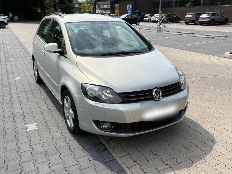 Silber Gebraucht 2009 VW Golf VI Limousine | 4.150 € (Fairer Preis) - Bild 1/4