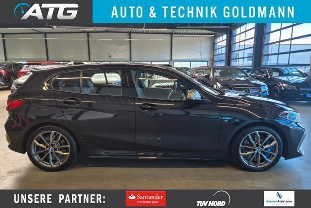 Andere Gebraucht 2023 BMW M135 Comfort Edition Kleinwagen | 35.890 € (Fairer Preis) - Bild 1/4