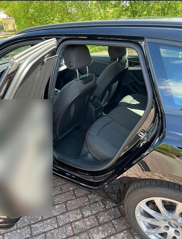 Gebraucht Audi A4 190 PS (139 kW) 2020 Schwarz Kombi