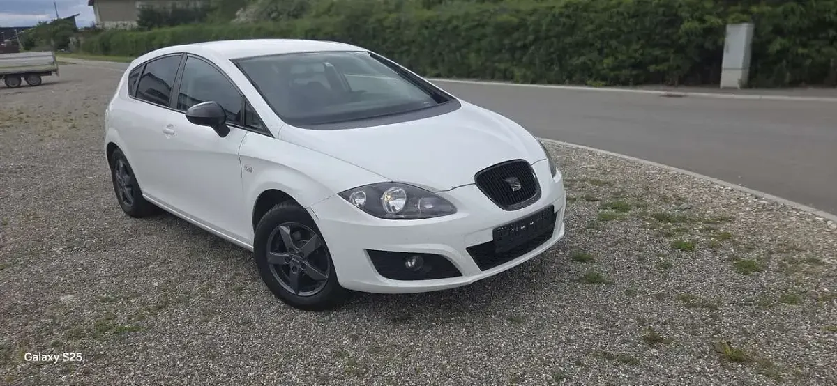 Gebraucht Seat Leon 86 PS (63 kW) 2010 Weiß Kleinwagen