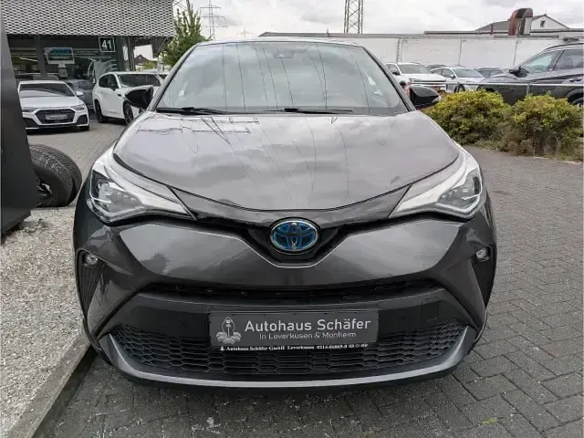 Gebraucht Toyota C-HR Team 184 PS (135 kW) 2020 1g3)/ black (202) (grau SUV