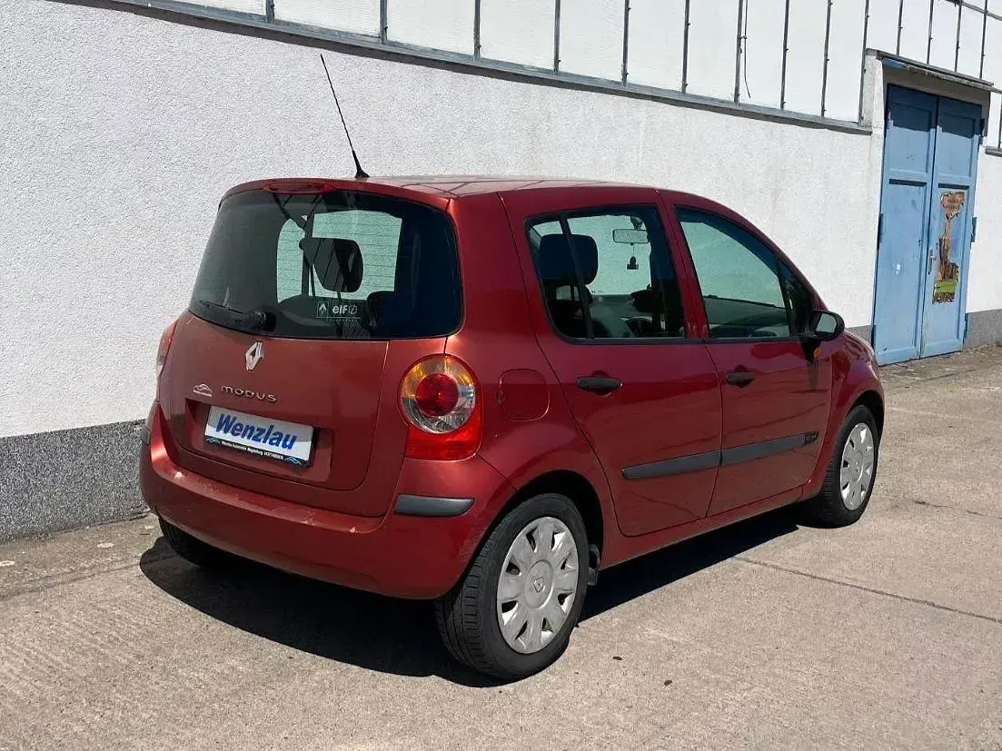 Gebraucht Renault Modus 88 PS (64 kW) 2006 Rot Van / Kleinbus