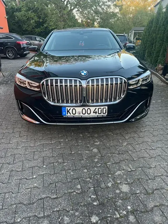 Gebraucht BMW 730 286 PS (210 kW) 2021 Schwarz Limousine