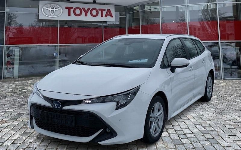 Super white 2 Gebraucht 2022 Toyota Corolla Team Kombi | 19.990 € (Fairer Preis) - Bild 1/4