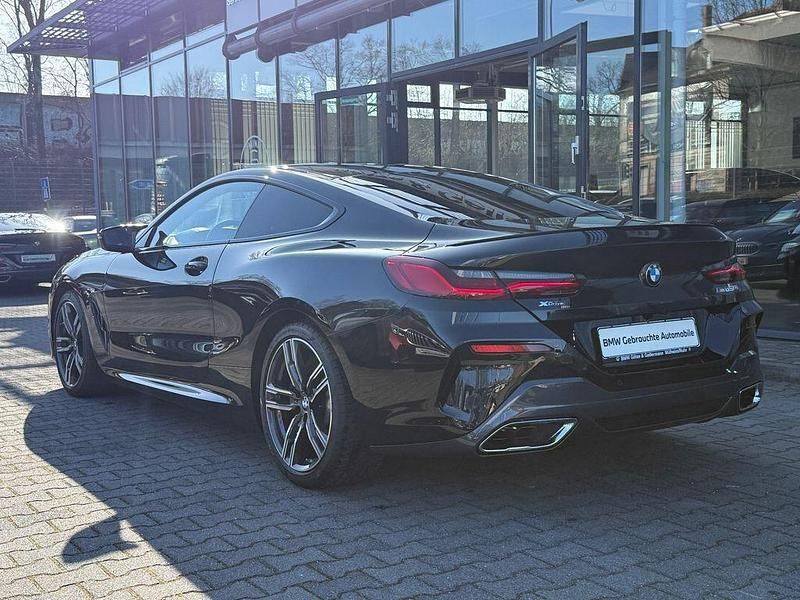 Gebraucht BMW M850 Performance 530 PS (389 kW) 2022 Schwarz Coupé