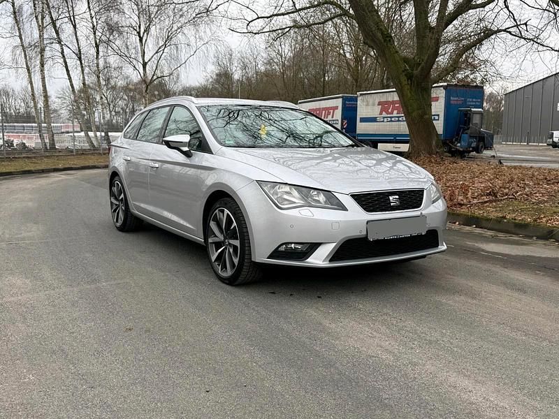 Gebraucht Seat Leon 150 PS (110 kW) 2014 Silber Kombi