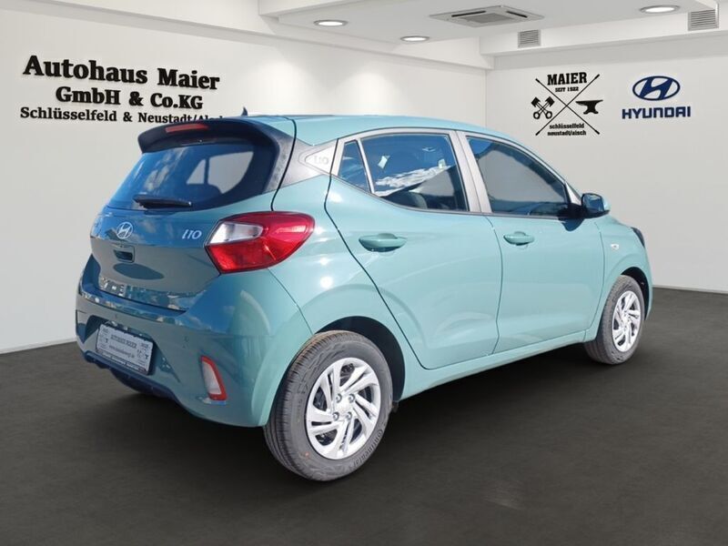 Neu Hyundai i10 Select 63 PS (46 kW) 2025 Gruen Kleinwagen