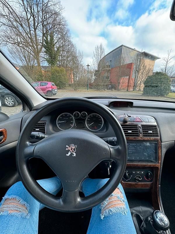 Gebraucht Peugeot 307 109 PS (80 kW) 2005 Grau Kleinwagen