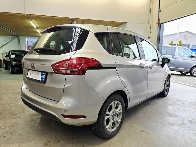 Gebraucht Ford B-MAX 105 PS (77 kW) 2014 Silber Van / Kleinbus