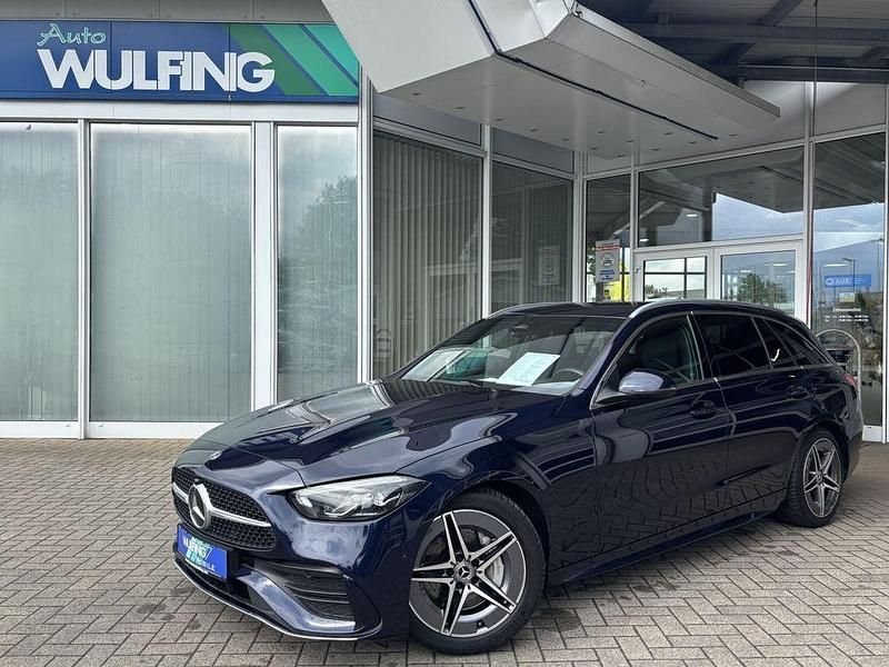 Blau Gebraucht 2022 Mercedes C300 AMG Kombi | 38.490 € (Fairer Preis) - Bild 1/4