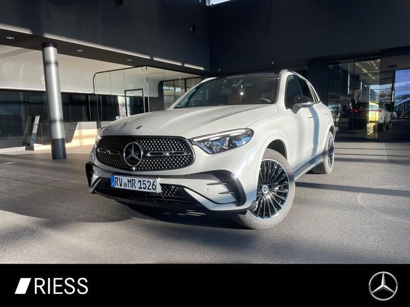 Grau Gebraucht 2025 Mercedes GLC450 Night SUV | 94.900 € - Bild 1/4