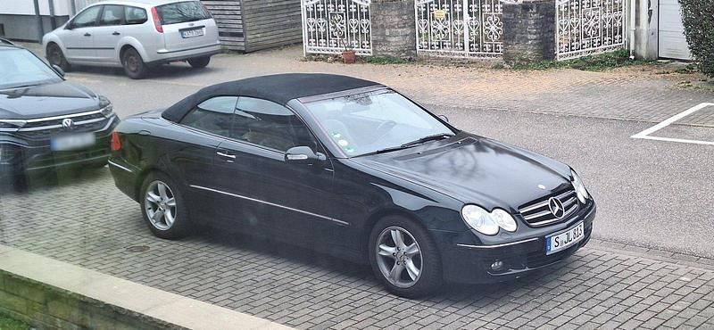 Gebraucht Mercedes CLK280 231 PS (169 kW) 2007 Schwarz Cabrio