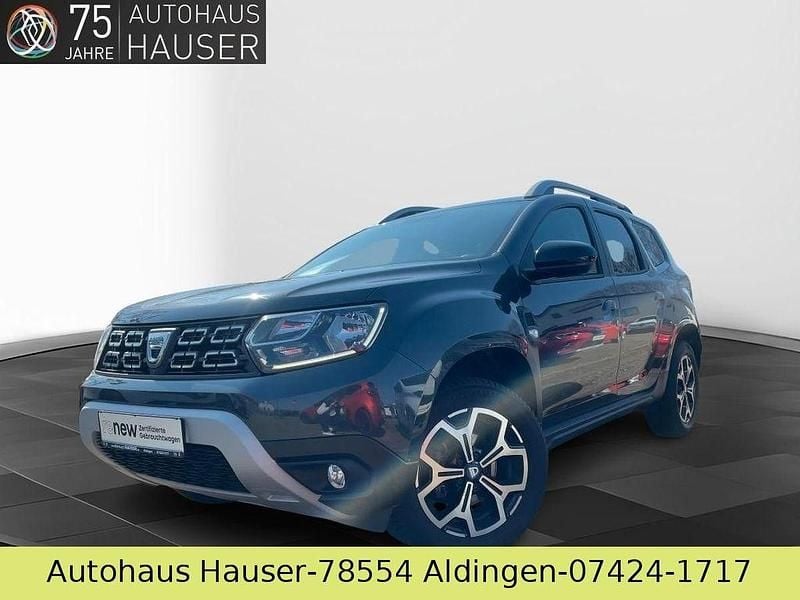 Gebraucht Dacia Duster Celebration 131 PS (96 kW) 2021 Grau SUV