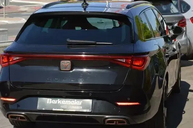 Gebraucht Cupra Leon 204 PS (150 kW) 2024 Mitternachtsschwarz (metallic) Limousine