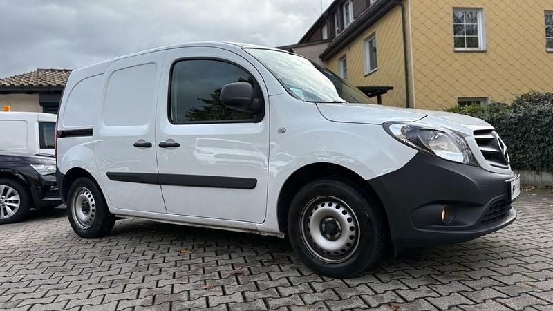 Gebraucht Mercedes Citan 109 95 PS (69 kW) 2020 Weiß Van / Kleinbus