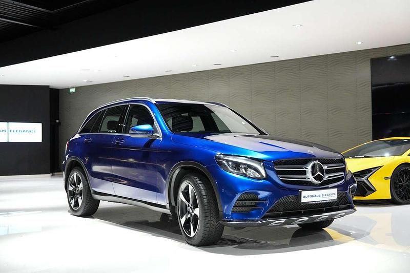 Gebraucht Mercedes GLC300 AMG line 245 PS (180 kW) 2017 Blau SUV