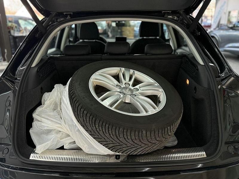 Gebraucht Audi Q3 S-Line 150 PS (110 kW) 2017 Mythosschwarz metallic SUV