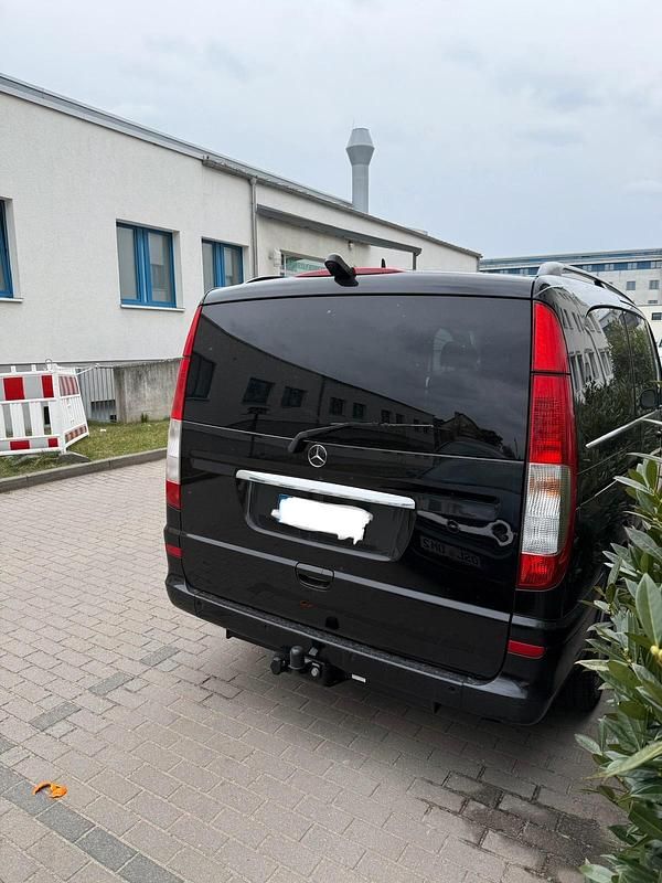 Gebraucht Mercedes Viano Edition 150 PS (110 kW) 2008 Schwarz Van / Kleinbus