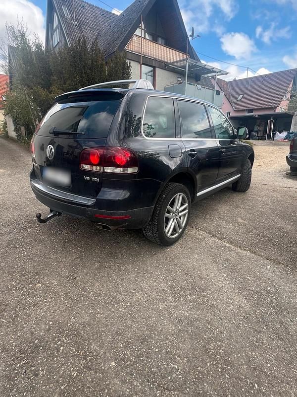 Używany VW Touareg 239 KM (175 kW) 2008 Czarny SUV
