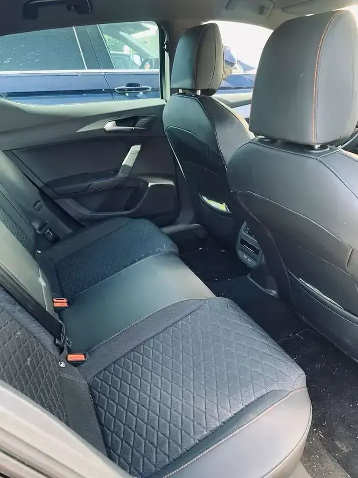 Gebraucht Seat Leon FR 150 PS (110 kW) 2024 Schwarz Kleinwagen