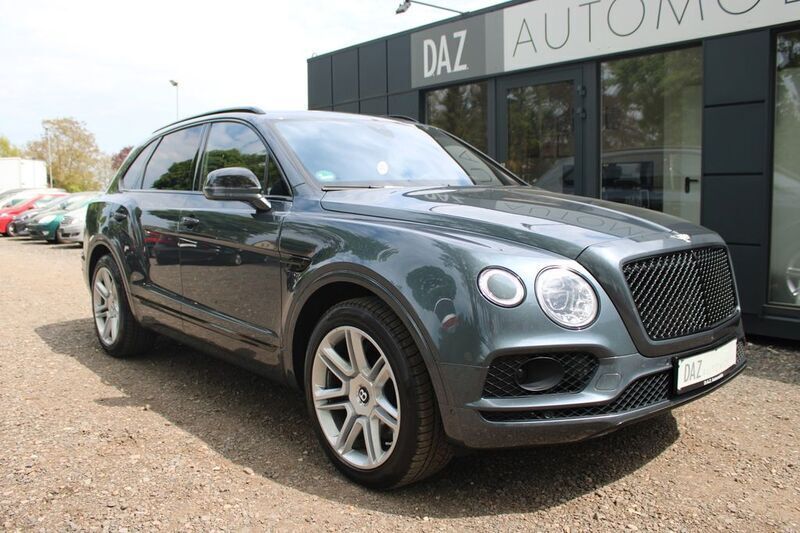 Grau Gebraucht 2018 Bentley Bentayga SUV | 89.995 € - Bild 1/4