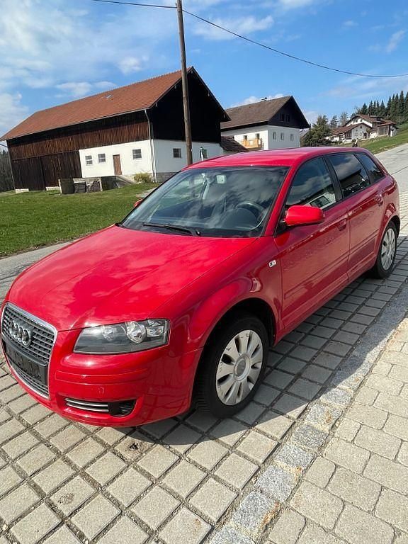 Gebraucht Audi A3 116 PS (85 kW) 2004 Rot Kleinwagen